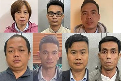 Bị thanh tra phát hiện vi phạm, hàng loạt cán bộ 'chung tiền' xin bỏ qua