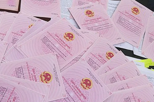 Nợ khó trả, đối tượng dùng "sổ hồng"giả vay tiền