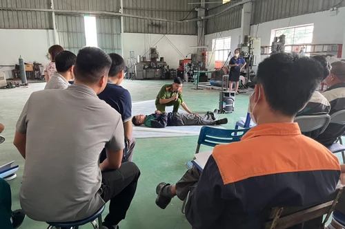 Tăng cường biện pháp an toàn phòng cháy cho công nhân khu công nghiệp