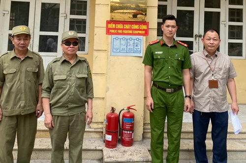 'Chúng tôi yên tâm hơn với những tiêu lệnh đỏ'