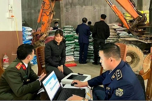 Xử phạt cơ sở kinh doanh phân bón giả tại Bắc Giang