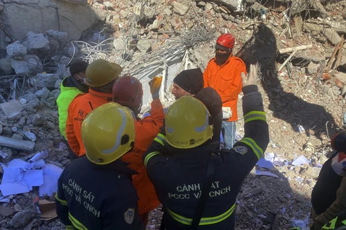 Tiếp tục tìm kiếm và cứu thành công, sự kỳ diệu sau 138 giờ xảy ra thảm hoạ ở Thổ Nhĩ Kỳ