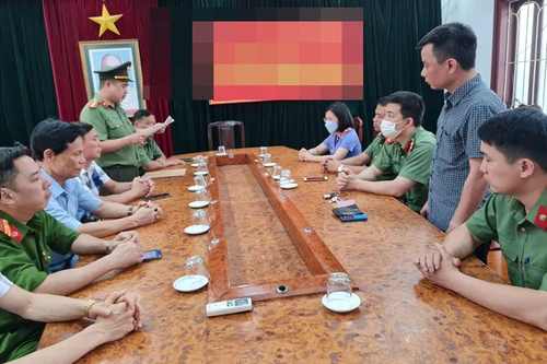 Bắt tạm giam một cán bộ để điều tra hành vi cưỡng đoạt tài sản