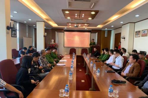 Công an quận Long Biên triển khai các biện pháp an toàn phòng cháy, chữa cháy tại khu công nghiệp Hà Nội - Đài Tư