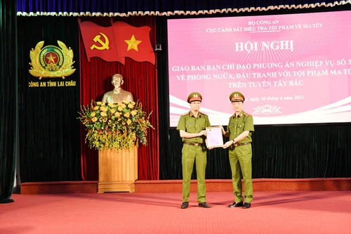 Quyết liệt đấu tranh triệt phá các tụ điểm ma túy 'khủng' trên tuyến Tây Bắc