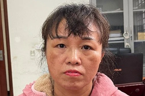 Bắt nhân viên quán cơm là đối tượng đang bị truy nã