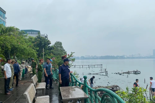 Thay đổi nhận thức bảo vệ môi trường ở hồ Tây