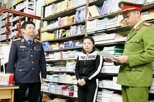 Xử lý một số chủ nhà sách buôn bán hàng giả