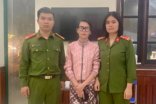 Công an phường Yên Phụ vận động thành công đối tượng truy nã đầu thú