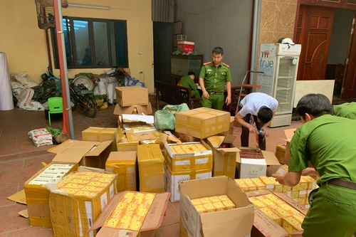 Công an Hà Nội triệt phá thành công chuyên án buôn bán hàng cấm trị giá trên 3 tỷ đồng