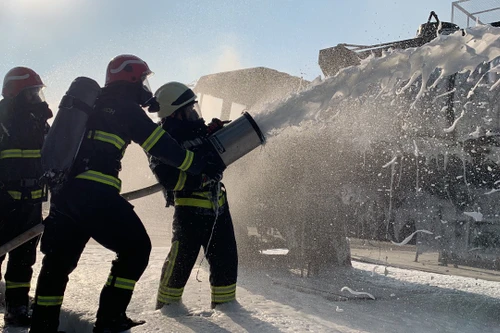  Lính cứu hỏa xứng danh Anh hùng