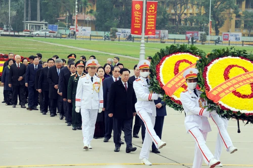 Lãnh đạo Đảng, Nhà nước vào Lăng viếng Chủ tịch Hồ Chí Minh