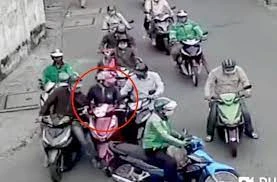 Bắt đối tượng cướp giật tài sản của phụ nữ