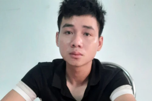 Vận động thành công đối tượng truy nã đầu thú