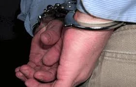 Cuối năm thua bài bạc, bịt mặt cướp giật 100 triệu đồng tại ngân hàng