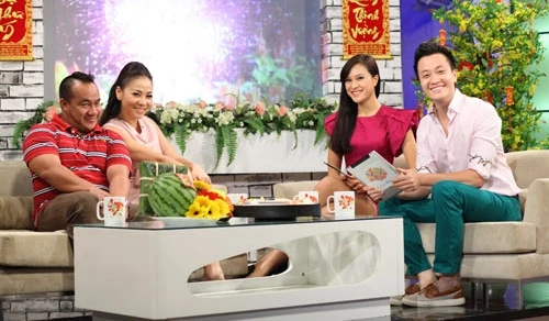 Thu Minh, Hiếu Hiền chia sẻ về rắn