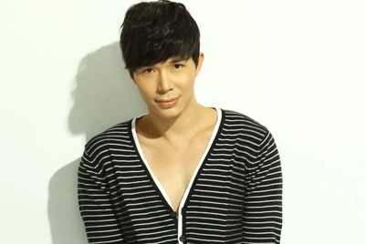 Sau màn "chơi đẹp" với HH Ngọc Hân, Nathan Lee sắp thành "thảm họa"?