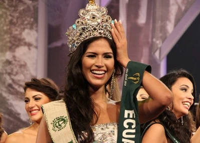 Nhan sắc Ecuador lên ngôi Miss Earth 2011