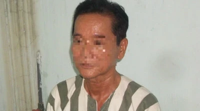 Bị phụ tình, cụ ông 70 thuê người tạt axít tình địch