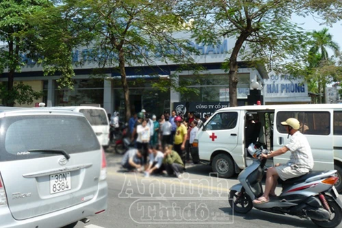 Phụ nữ mang thai 8 tháng bị “hung thần” container cán chết