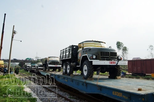 Đoàn xe tiêu binh, pháo đã về ga Đồng Hới