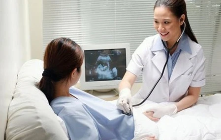 Khám khám thai miễn phí cho phụ nữ