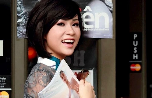 Uyên Linh nói không với mật gấu