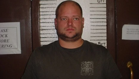 Giết, chặt xác dã man người tình của bạn gái cũ 