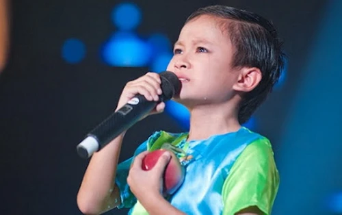 "Hot boy mít ướt" Đồ Rê Mí chuẩn bị hành trang sang Úc