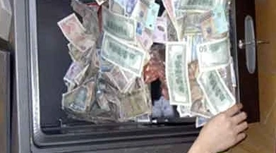 Giả danh phóng viên, moi tiền ông chủ xưởng gỗ