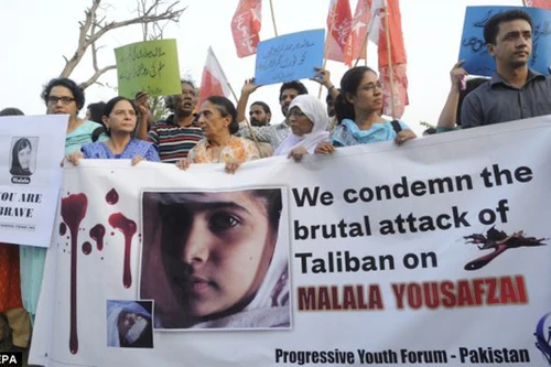 Cô gái 14 tuổi bị thủ tiêu vì đối đầu với Taliban