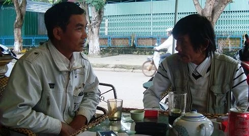 Nghe thầy bói, xin "bề trên" để đào được "bình vàng" (Bài 1)