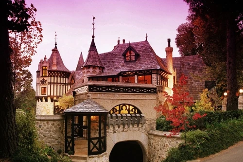 Khám phá những khách sạn kỳ quái nhất hành tinh