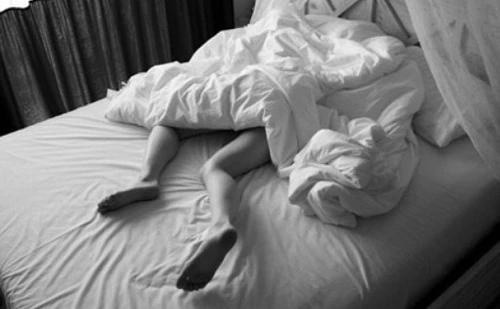 Nhật kí sốc của nữ sinh bán thân trả nợ (Kỳ 1)