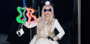 Lady Gaga là ca sĩ có thu nhập cao nhất