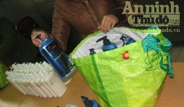 Ngang nhiên vào siêu thị BigC trộm cắp