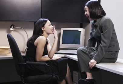 Dân công sở "luyện" Kamasutra