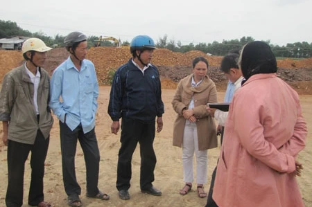 Cưỡng chế sai khiến người dân mất trắng 50 tỷ đồng