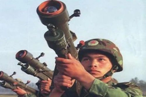 Khám phá loại tên lửa phòng không vác vai của Trung Quốc