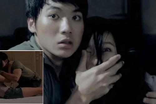 "Bẫy cấp 3" gây "sốt" vì cảnh nóng và kinh dị