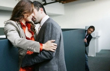 Người đàn bà ngoại tình may mắn