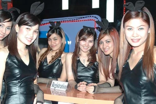 Cay đắng phận gái PG bị quấy rối tình dục