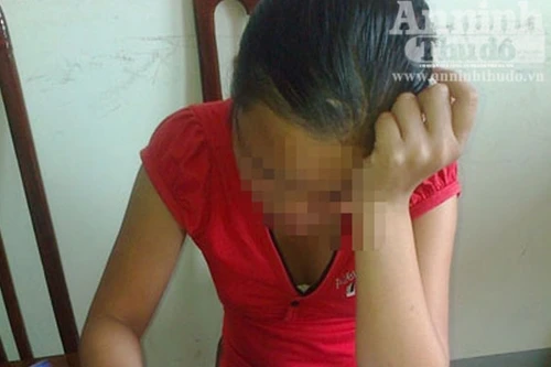 Dụ "ăn sung mặc sướng" để lừa bán trinh 2 bé gái