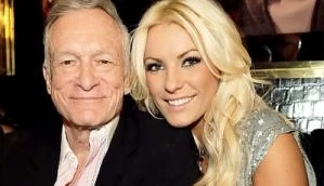 Ông trùm Play boy "sốc" vì bị tình trẻ bỏ rơi