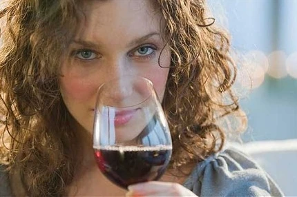 Uống rượu vừa phải làm giảm nguy cơ bệnh hen