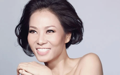 Thu Minh: "Tôi đang ép một người cưới mình"