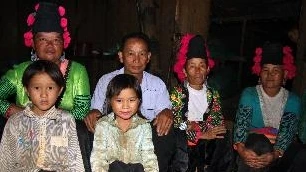 Chuyện thật như đùa: Đẹp trai nên lấy vợ hai... dễ ợt