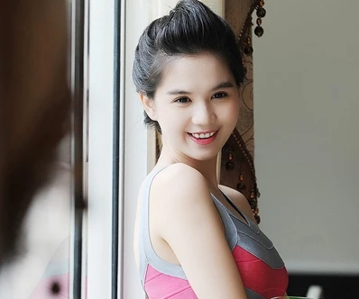 "Nữ hoàng đồ lót" muốn thành Hoa hậu