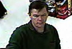 Vừa "thò" đầu vào nhà, tên trộm bị hai vợ chồng đâm chết