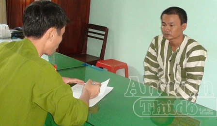 Bắt đối tượng trộm chó, chuyên mang ớt bột chống trả